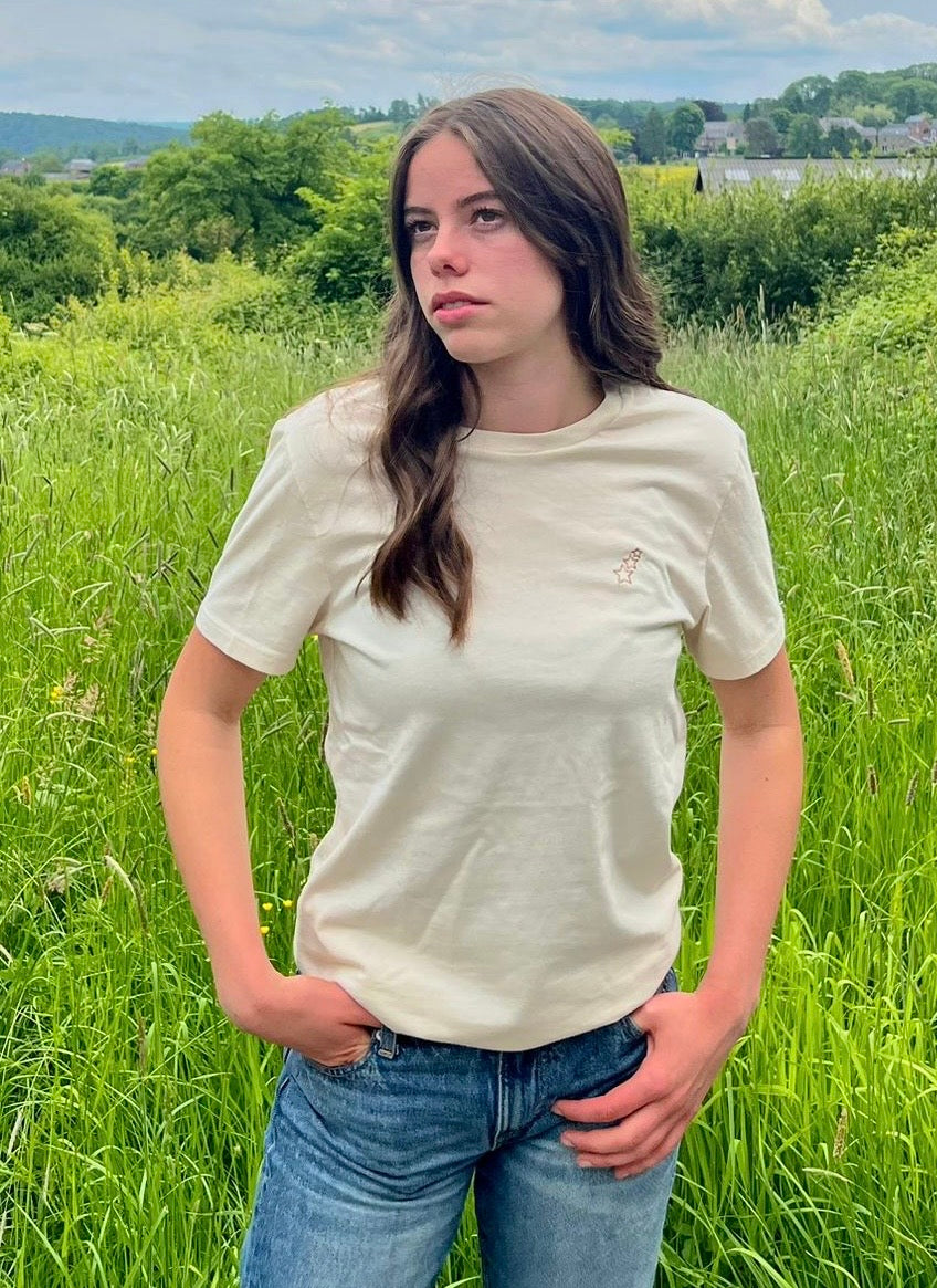 T-shirt crème – confort essentiel au quotidien