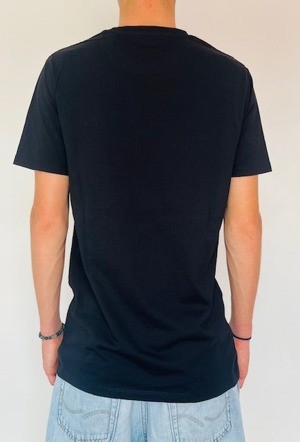 T-shirt noir essentiel unisexe – confort essentiel au quotidien