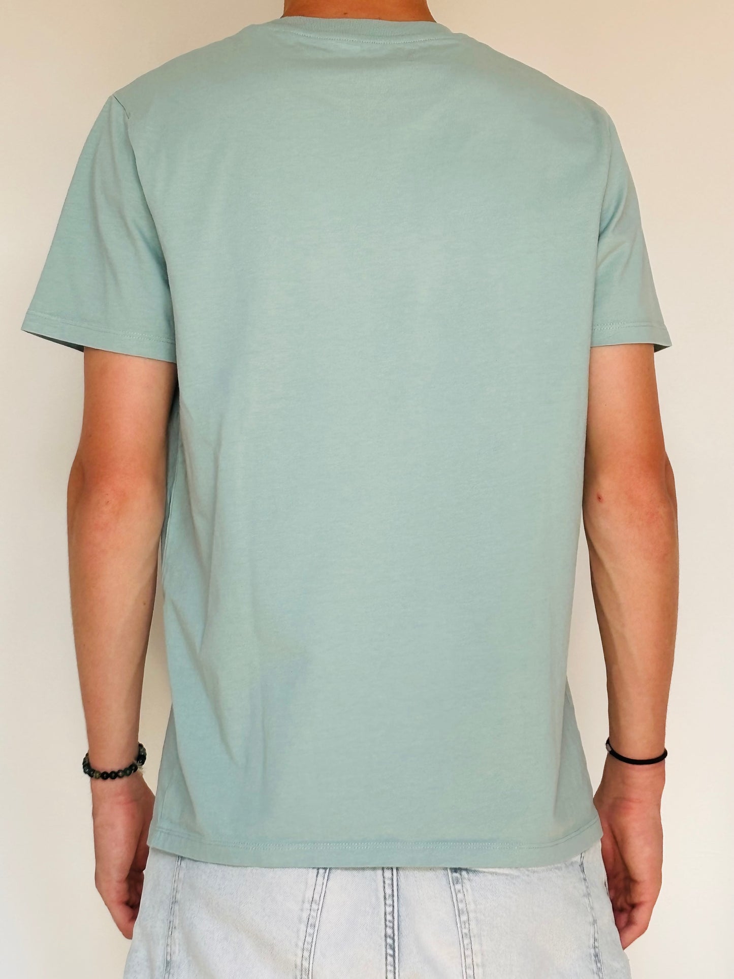 T-shirt vert d'eau unisexe – confort essentiel au quotidien