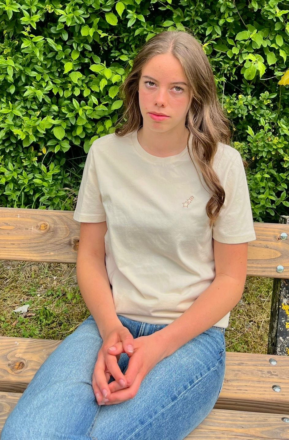 T-shirt crème – confort essentiel au quotidien